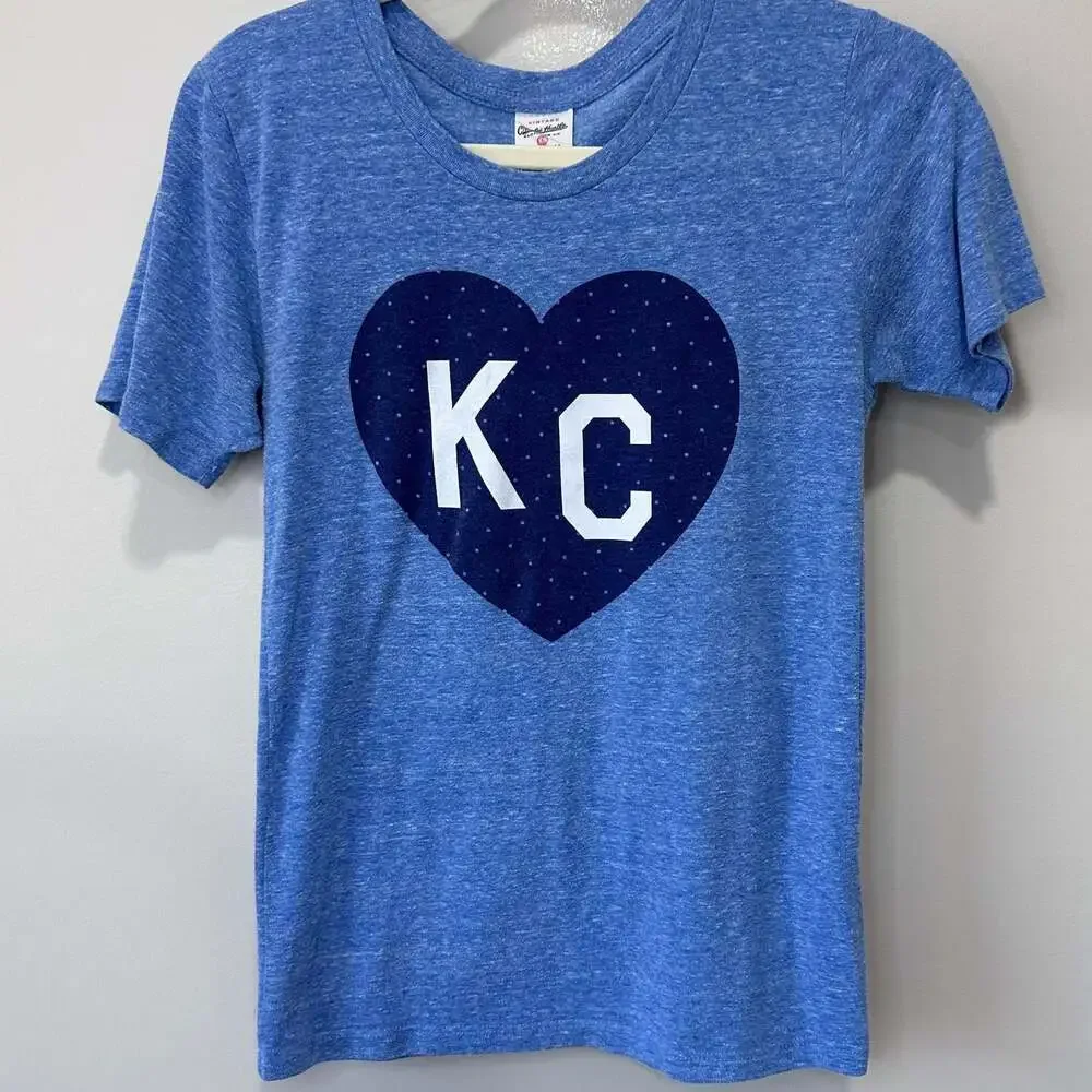 Charlie Hustle Sporting Club Collection KC Heart Graphic T-Shirt, Sz XS - Picture 1 of 6